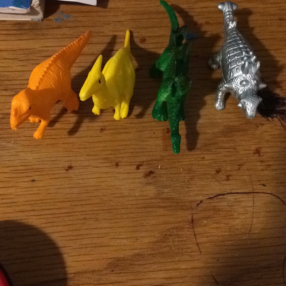 5 Dino’s